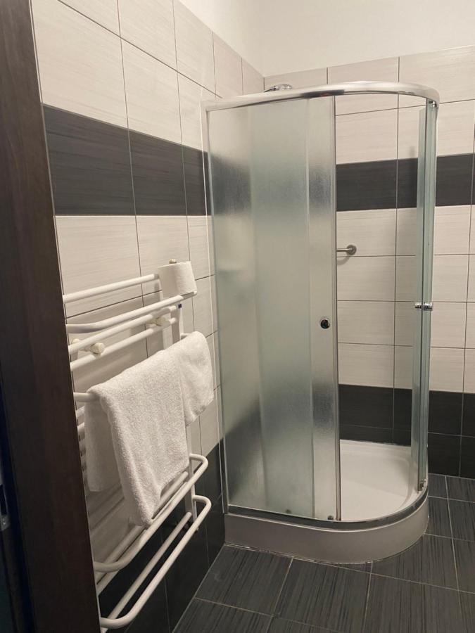 Hotel Kos Kosobudz المظهر الخارجي الصورة